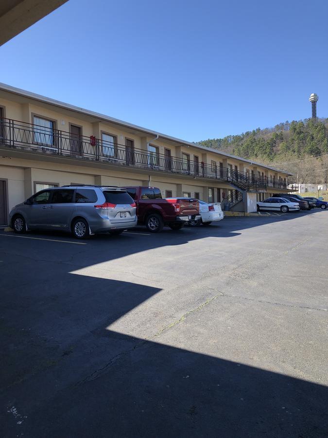 Economy Inn Hot Springs Kültér fotó